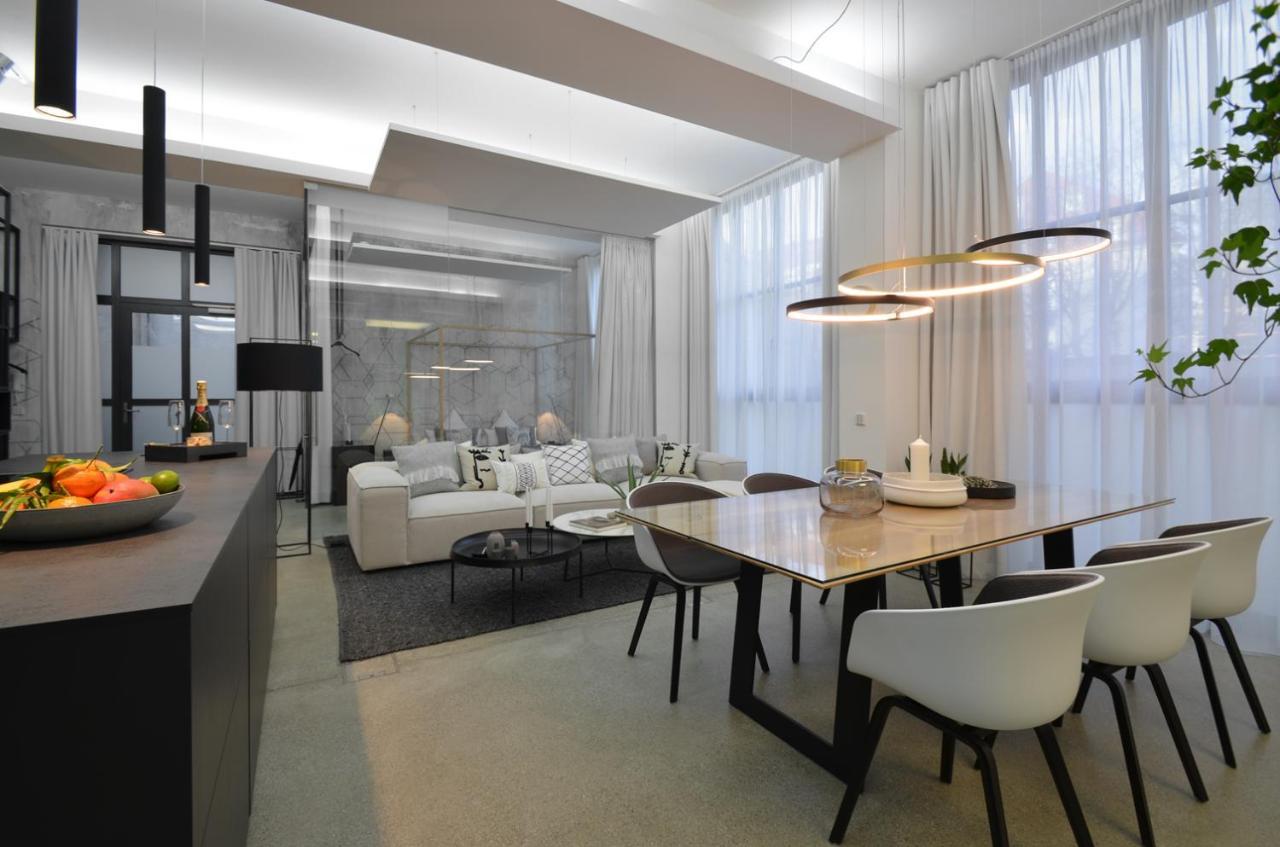 Luxury Omaruru Lägenhet München Exteriör bild