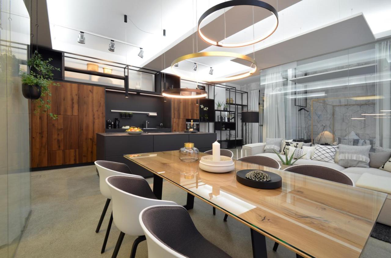 Luxury Omaruru Lägenhet München Exteriör bild